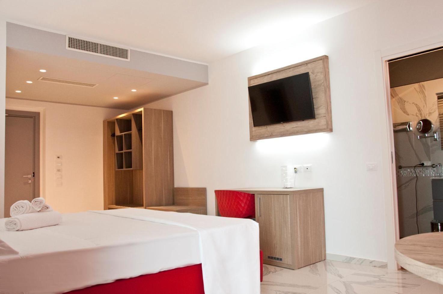 Ambruosi Village Resort & Spa Massignano エクステリア 写真